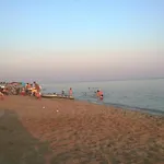 Апартаменты Walnuthouse Dikella